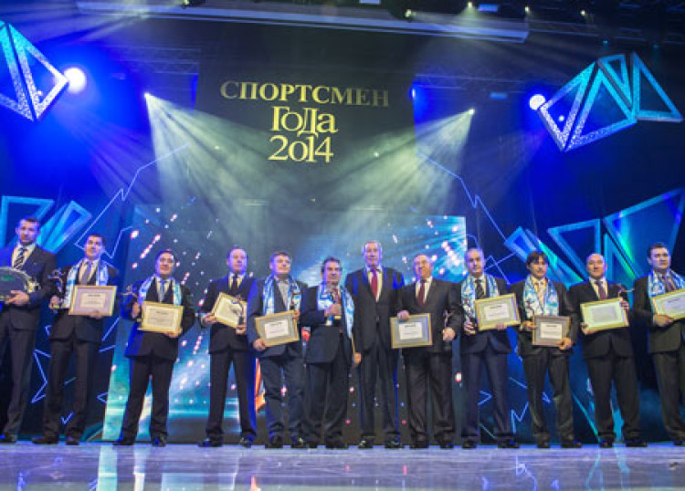 Федерация бадминтона РТ награждена премией «Спортсмен года – 2014»