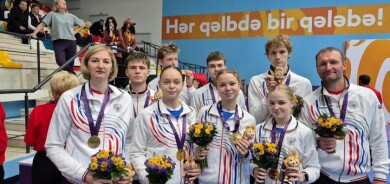 Игры СНГ. Бадминтон. Золото в команде
