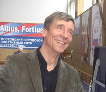 Семьдесят лет, с ракеткой в руке: Юрию Смирнову — 70